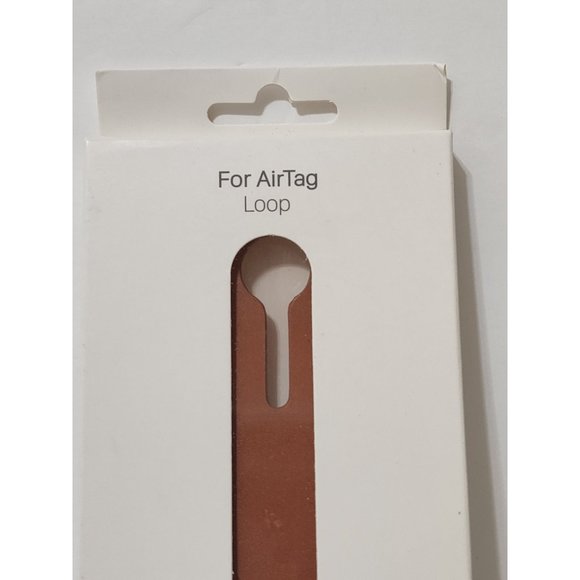 Apple AirTag Leather Loop Accessory - Saddle Brown - Picture 3 of 5